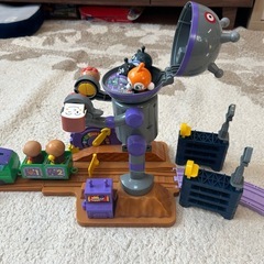 大型　車おもちゃ&プラレールの画像