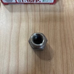 軽自動車　ホイールナットの画像