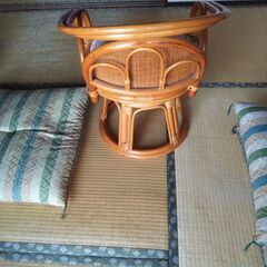 籐の椅子の画像