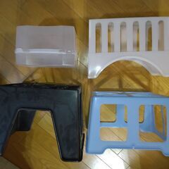 【無料０円】新聞ストッカーなど ノークレームノーリターンの画像