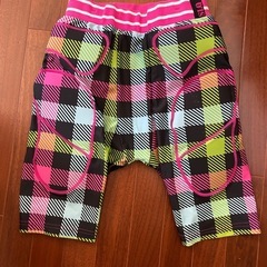 スノボーウェア＋プロテクターの画像