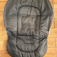 コンビ　電動ハイローチェアの画像