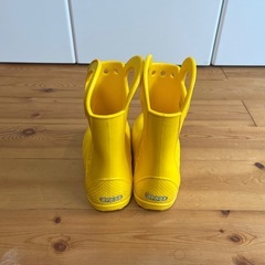 crocs 黄色 長靴の画像