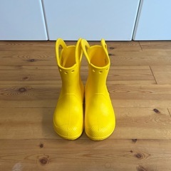 crocs 黄色 長靴の画像