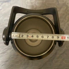 🉐格安2.3リットル大口径保温保冷抜群水筒❣️の画像