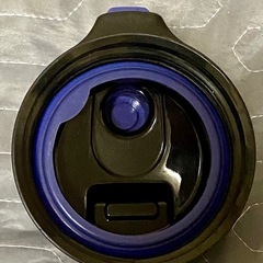 🉐格安2.3リットル大口径保温保冷抜群水筒❣️の画像