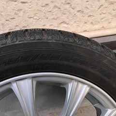 スタッドレスタイヤ(アルミホイール)の画像