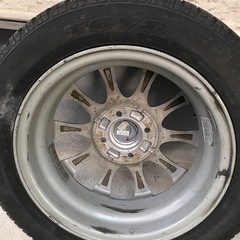 スタッドレスタイヤ(アルミホイール)の画像