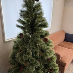 クリスマスツリー　高さ180cmの画像