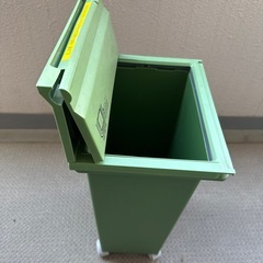 インテリアゴミ箱の画像