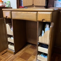 昭和レトロ ドレッサー　三面鏡　コンセント・スツール付きの画像