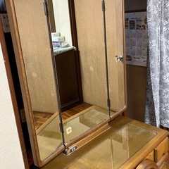 昭和レトロ ドレッサー　三面鏡　コンセント・スツール付きの画像