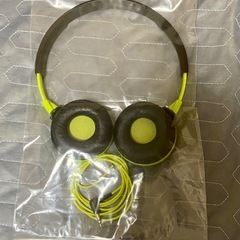 🉐格安‼️ヘッドフォン、コード130cm❣️の画像