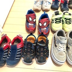 🉐子供靴✨17-20cm✨の画像