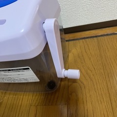 ハンドシュレッダー H1ME アイリスオーヤマの画像