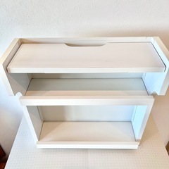 【無料】充電器整理用 棚 ホワイト（幅40×高さ40.5×奥行13.5）の画像