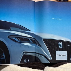 CROWN カタログの画像