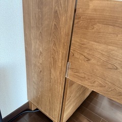 サイドボード キャビネット  収納棚 チェスト リビング収納  LOWYA　ライトブラウンの画像