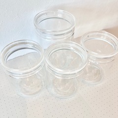 【無料】ガラスキャニスター 4個セット（アクリル蓋）の画像