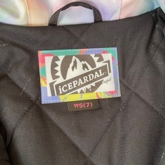 スノボードウェアの画像