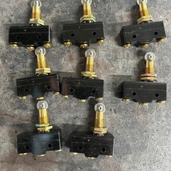 無料でお譲りします｜ローラーレバー付きリミットスイッチ まとめての画像