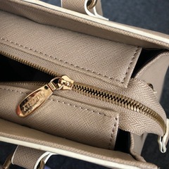 （訳あり）ハンドバッグ　ベージュの画像