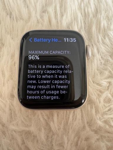 Applewatch SE第2世代40mm バント付　バッテリー96％