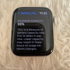 Applewatch SE第2世代40mm バント付　バッテリー96％の画像
