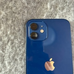 iPhone12 256GB ブルー　バッテリー83%の画像