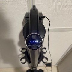 アイリスオーヤマ　充電式　掃除機の画像