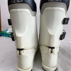 スキー用ブーツ　26.5cmの画像