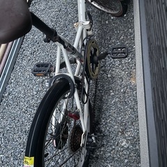 折りたたみ自転車の画像