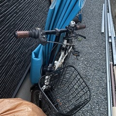 折りたたみ自転車の画像