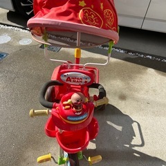 アンパンマン三輪車の画像