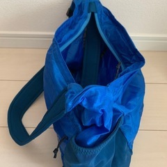 patagonia 青 ショルダーバッグの画像