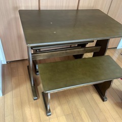 ダイニングテーブルセットの画像