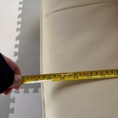 背もたれ3段階調節可。2人がけソファの画像