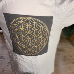 フラワーオブライフシャツの画像