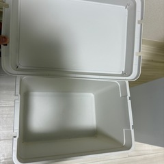 収納ボックスの画像