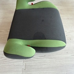 ジュニアシートチャイルドシートの画像