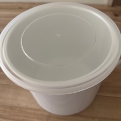 野田琺瑯　ラウンドストッカー　18センチの画像