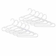 60本あります　ベビー・子供用ハンガー の画像
