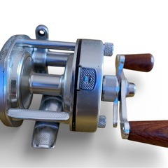 希少　シマノ　バンタム100 ベイトリールの画像