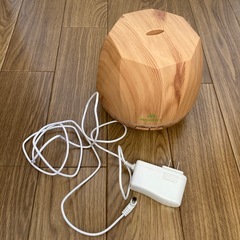 超音波式　卓上加湿器/アロマディフューザーの画像