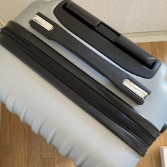 1回のみ使用　機内持ち込みサイズ　キャプテンスタック　スーツケースの画像