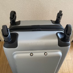 1回のみ使用　機内持ち込みサイズ　キャプテンスタック　スーツケースの画像