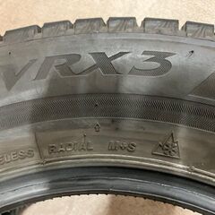 ブリヂストン スタッドレスタイヤ ブリザック BLIZZAK VRX3 195/65R15 91Q　P210の画像