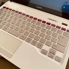 Floral Kiss 可愛いノートPCの画像