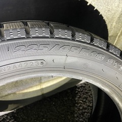 225/45R18　トーヨースタッドレス　4本セットの画像