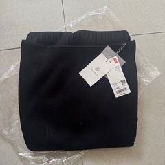 ユニクロ×mamekurogouchi 3Dリブ サイドスリットスカートの画像